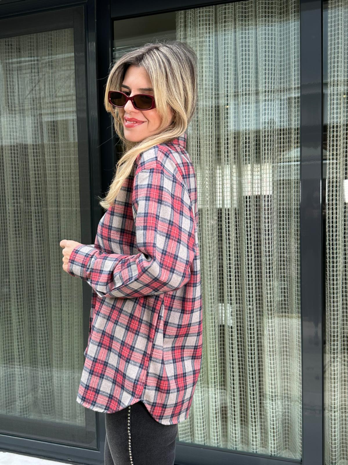 Ekoseli Gömlek Bej-Kırmızı