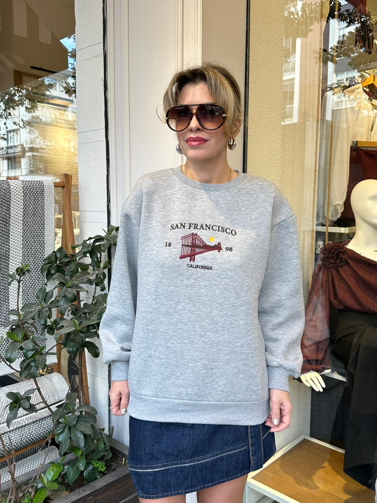 Nakış İşlemeli Şardonlu Sweatshirt - Gri Melanj