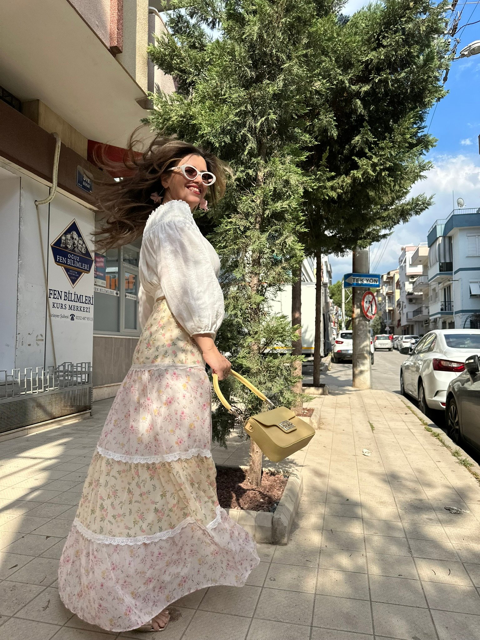 Renkli Fırfırlı Çiçekli Uzun Etek