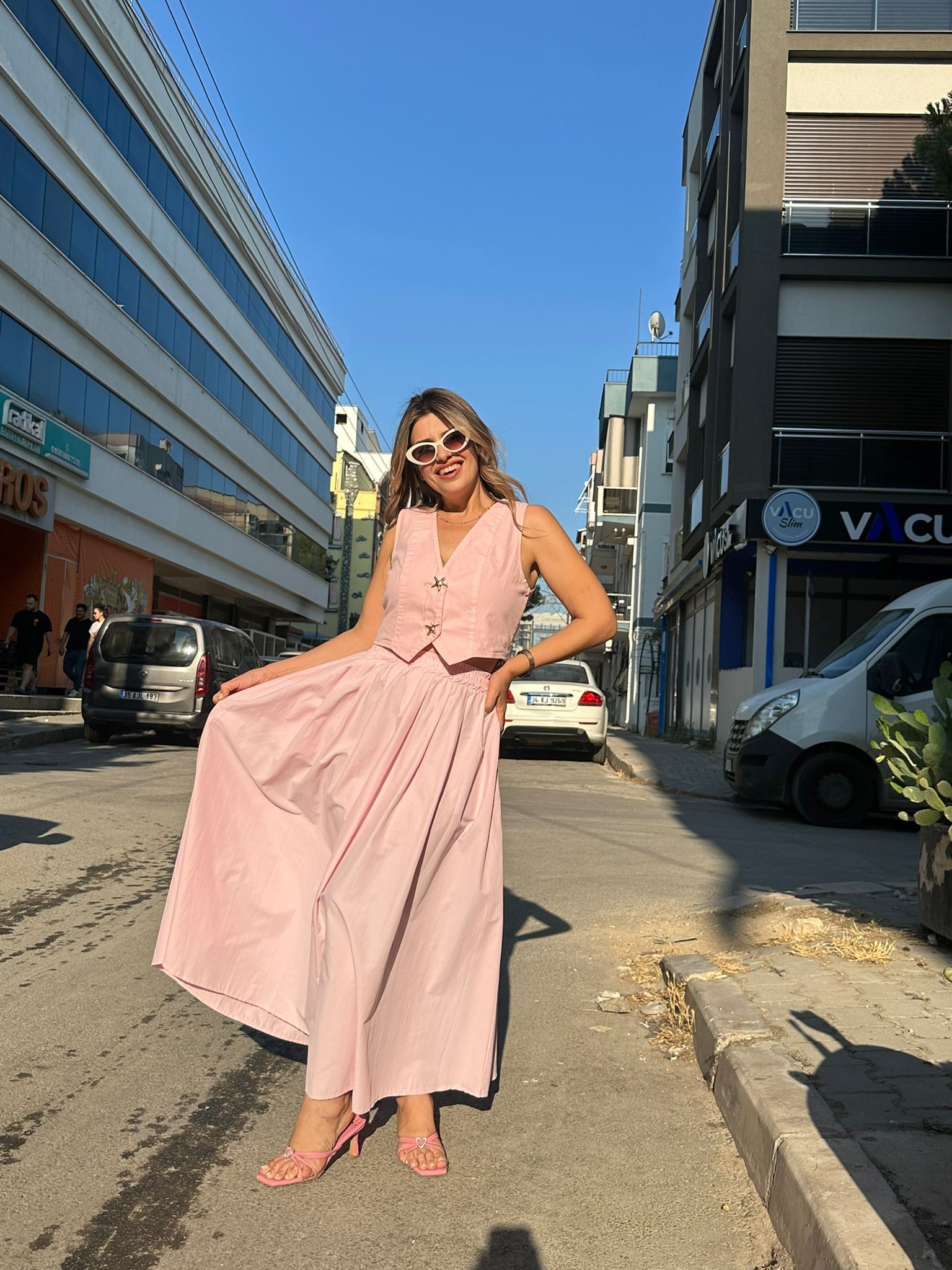 Yıldız Düğmeli İnce Denim Yelek