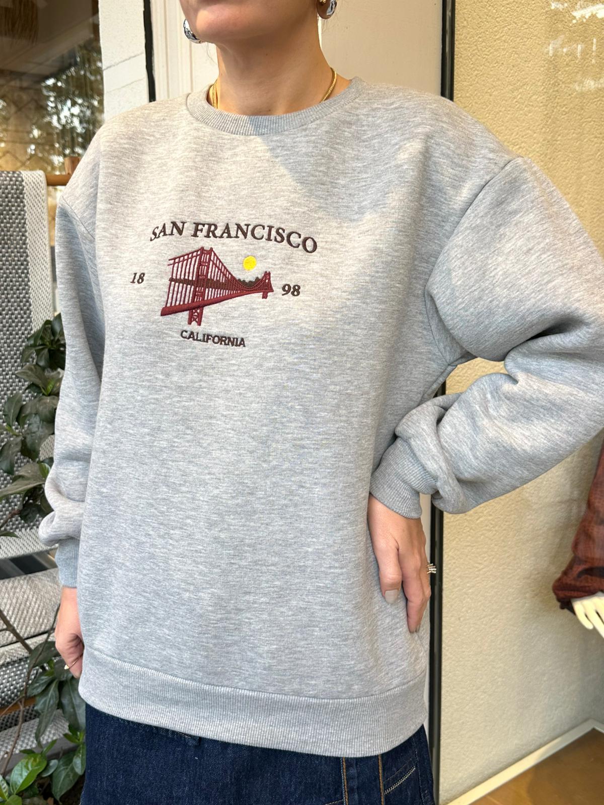 Nakış İşlemeli Şardonlu Sweatshirt