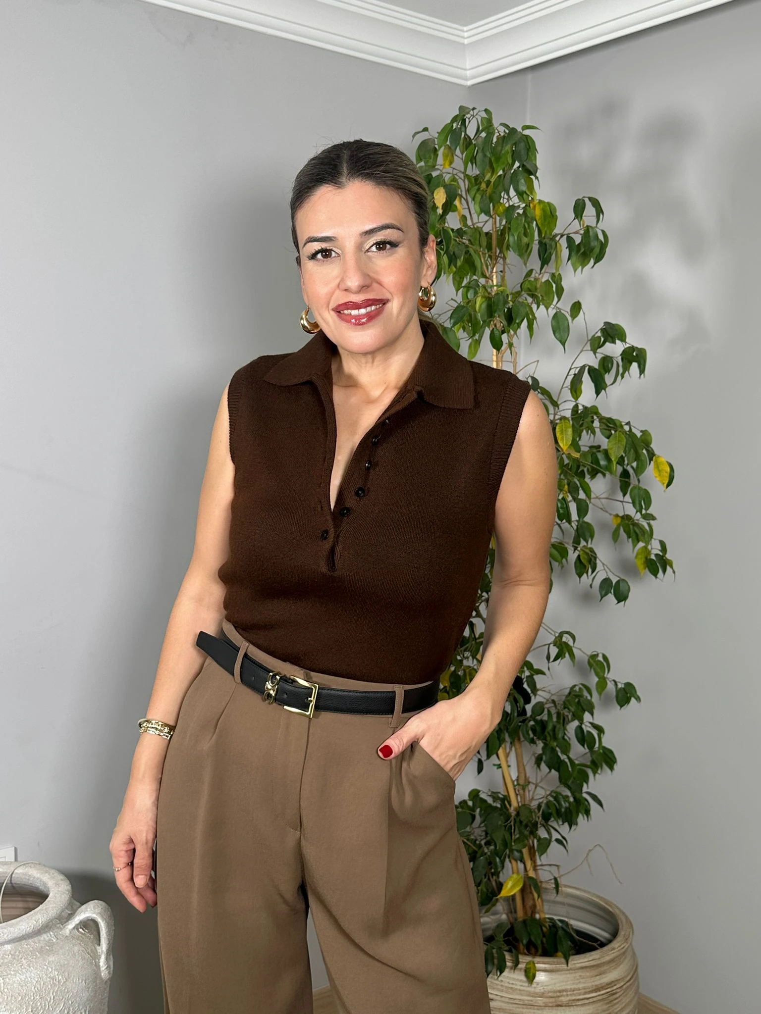 Düğmeli Kolsuz Kazak