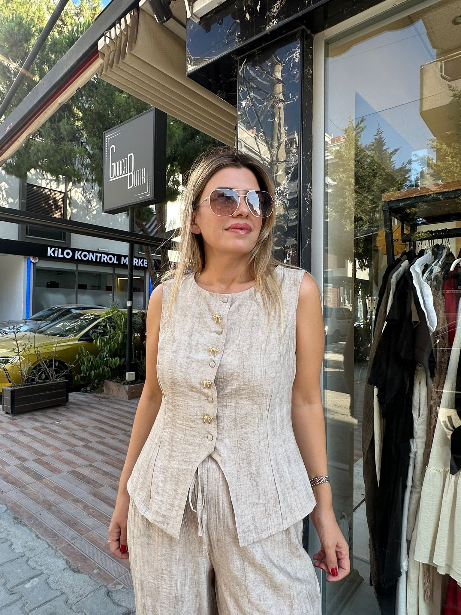 Düğme Detaylı Yelek Pantolon Viskon Takım