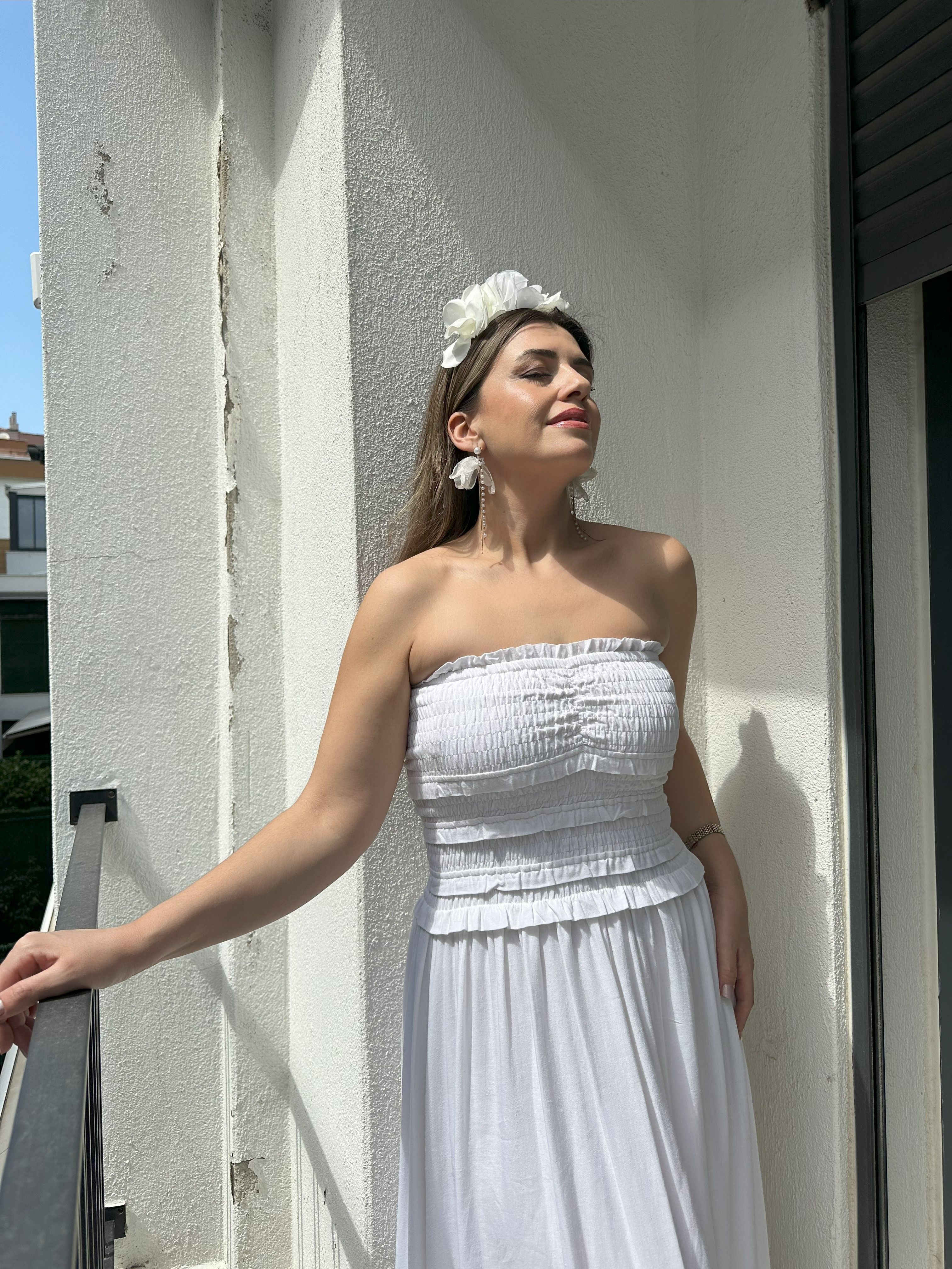 Gipe Detaylı Straplez Elbise