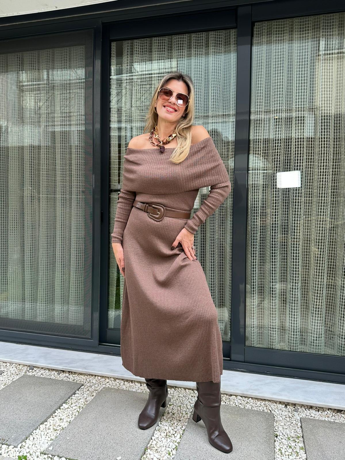 Madonna Yaka Bluz Etek Takım