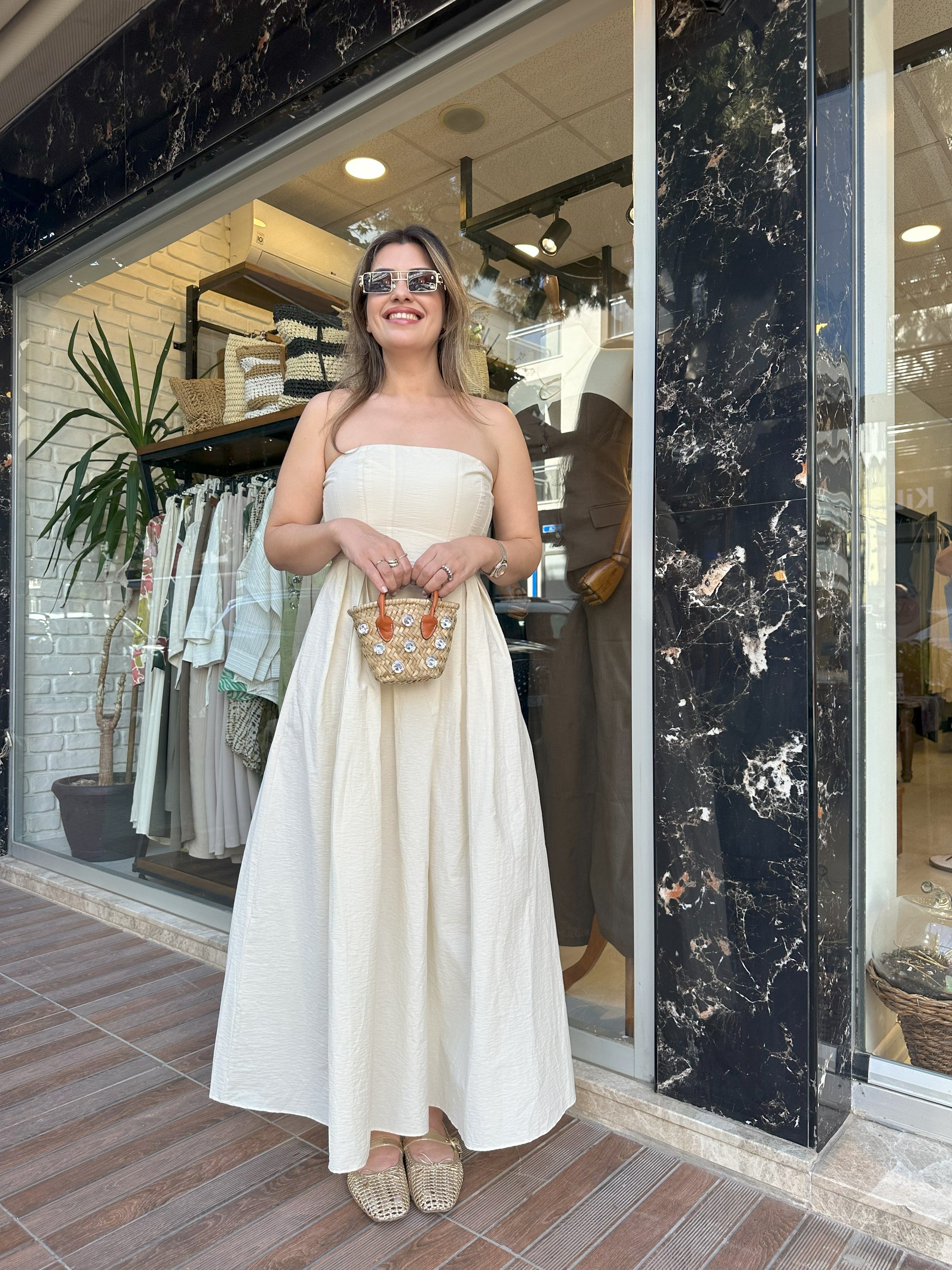 Straplez Kabarık Elbise