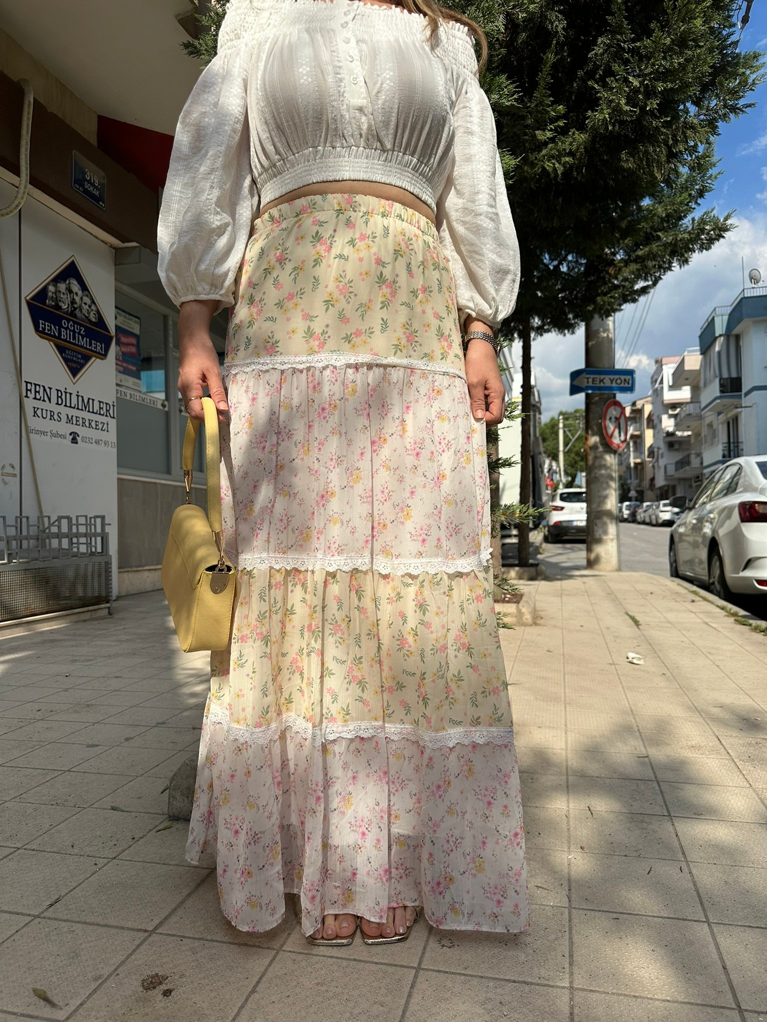 Renkli Fırfırlı Çiçekli Uzun Etek