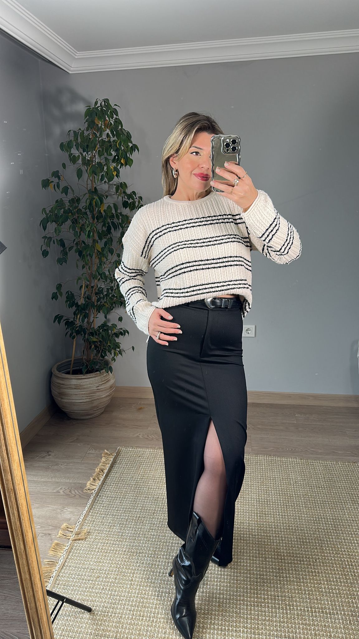 Bisiklet Yaka Yatay Çizgili Triko Kazak - Krem