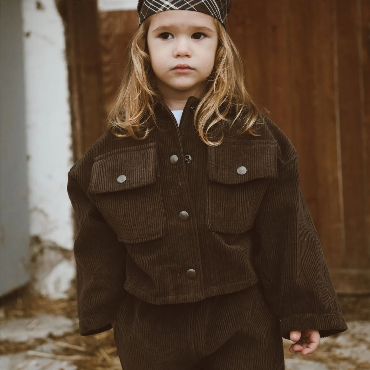 KAHVERENGİ KADİFE CEKET