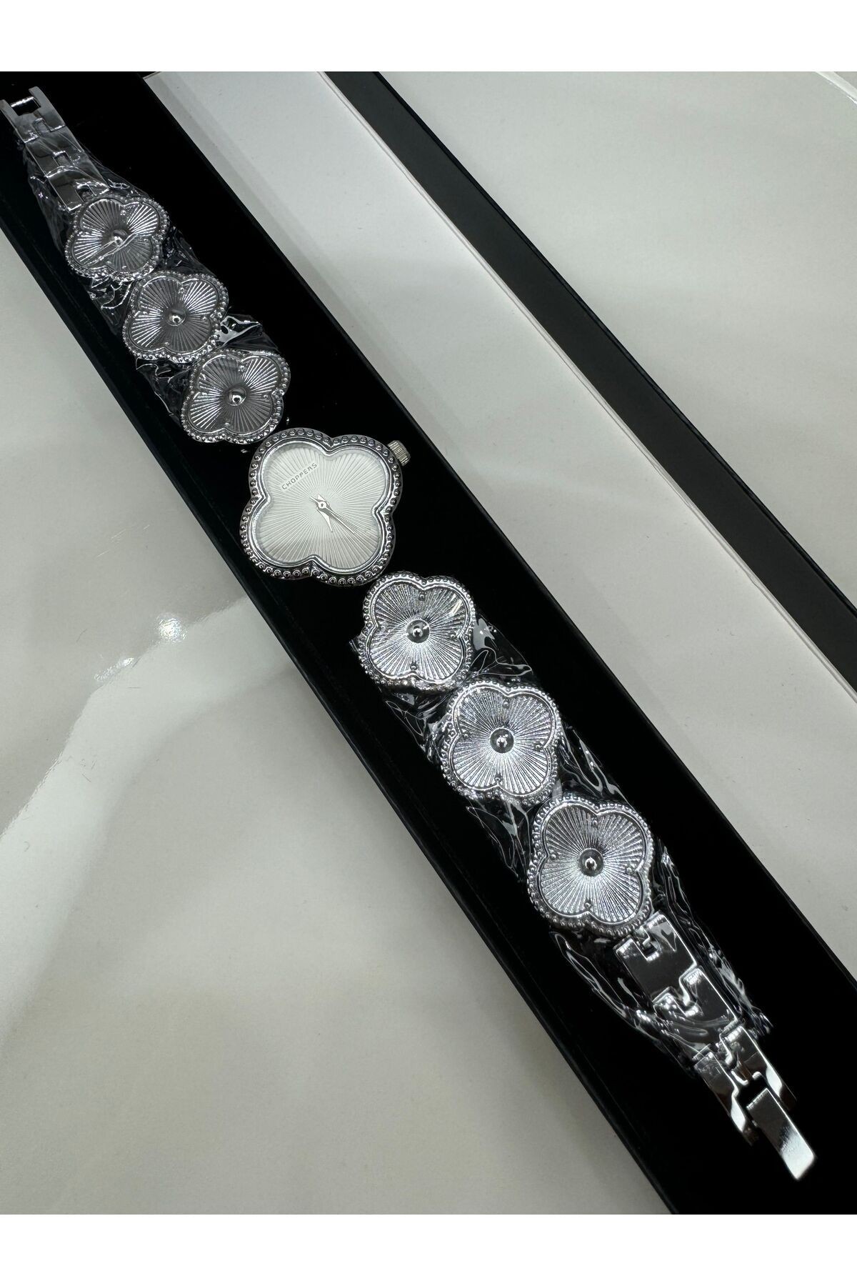 Van cleef saat