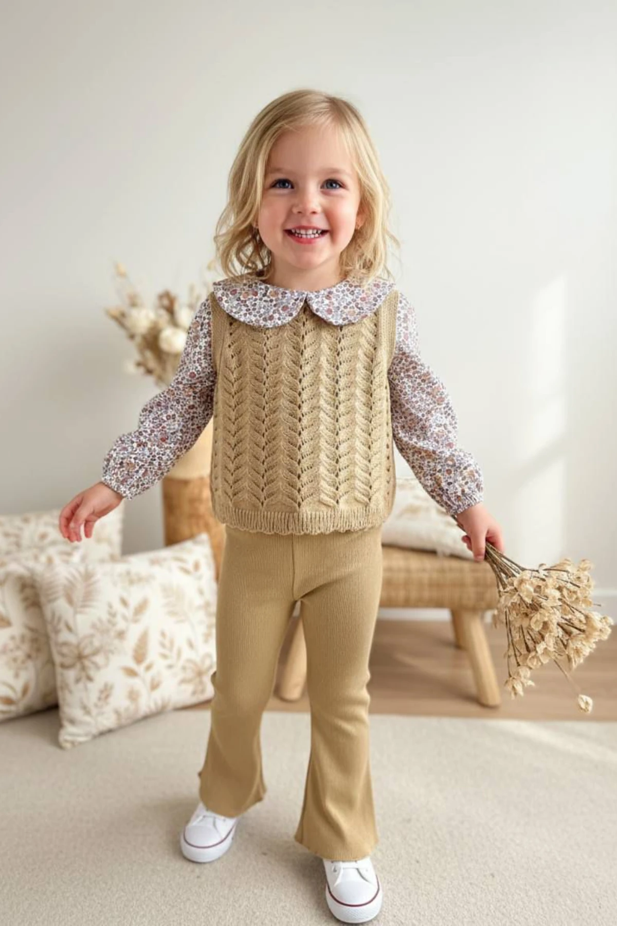 BEJ RENK TRİKO KUMAŞ BEBE YAKA KIZ ÇOCUK ALT ÜST TAKIM