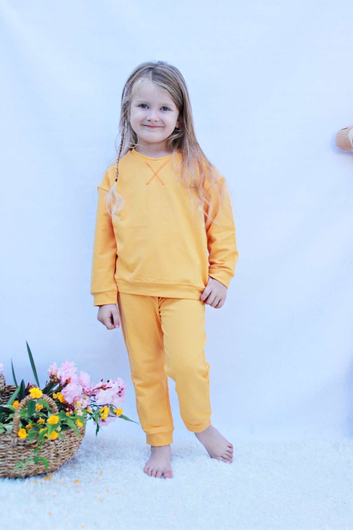 UŞAQ ÜÇÜN UNISEX EŞOFMANI