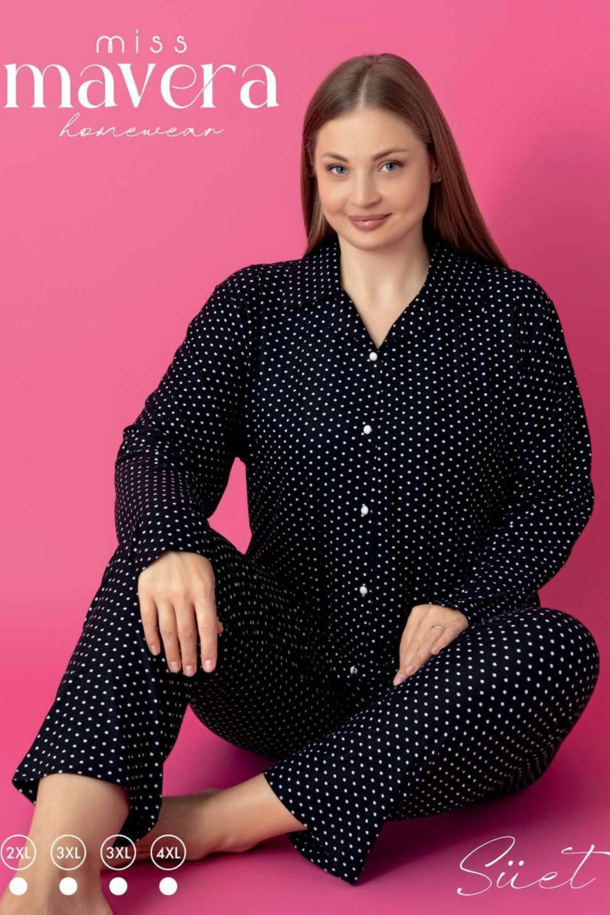 ÖNDEN DÜĞMELİ SİYAH PUANTİYE DESEN SÜET KUMAŞ KADIN PİJAMA TAKIMI