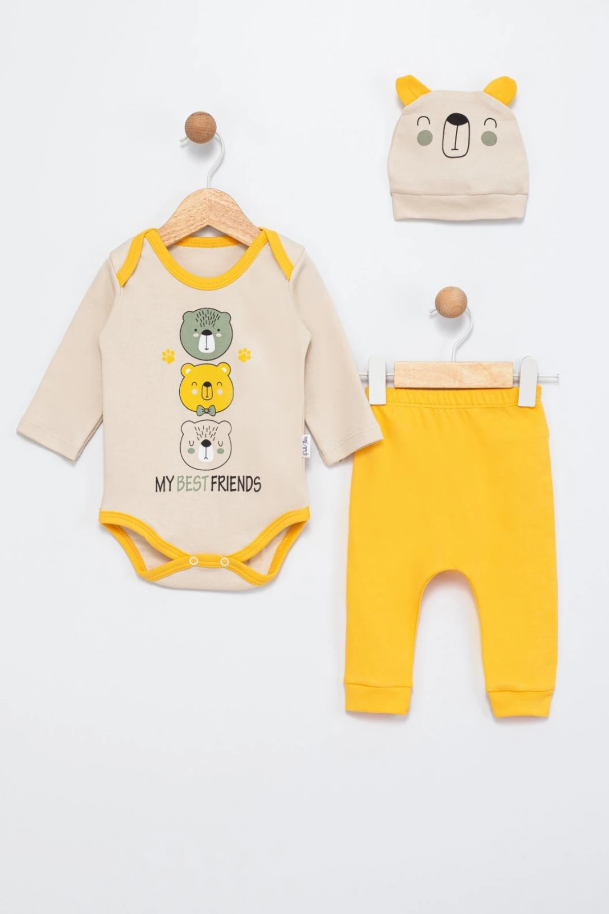 SARI RENK AYICIK BASKILI ERKEK BEBEK ŞAPKALI ZIBIN SET