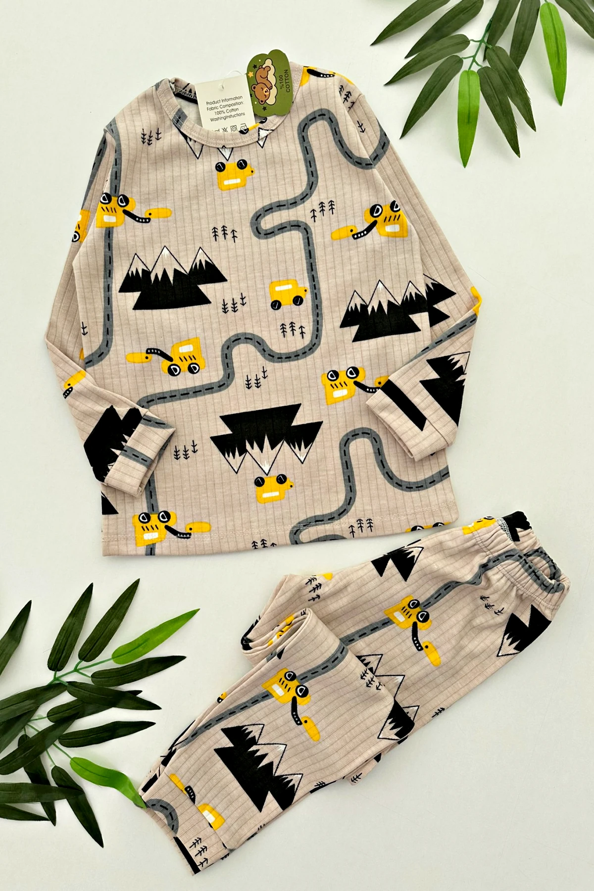 BEJ RENK SARI İŞ MAKİNESİ DESEN ERKEK ÇOCUK PİJAMA TAKIMI