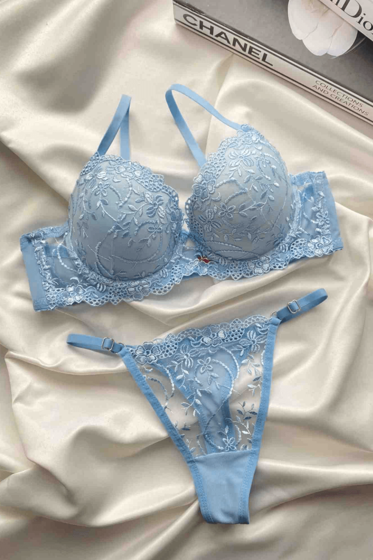 BEBE MAVİSİ ÇİÇEK DESEN DESTEKLİ SÜTYEN TAKIM