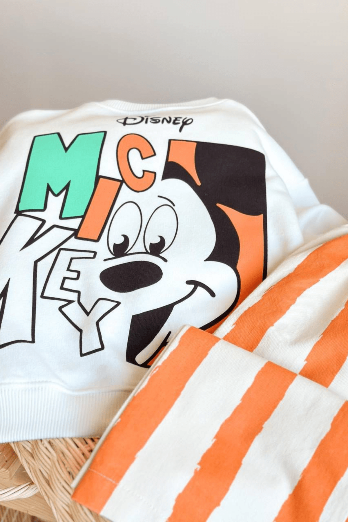 MICKEY MOUSE TURUNCU ÇİZGİLİ ÇOCUK EŞOFMAN TAKIMI