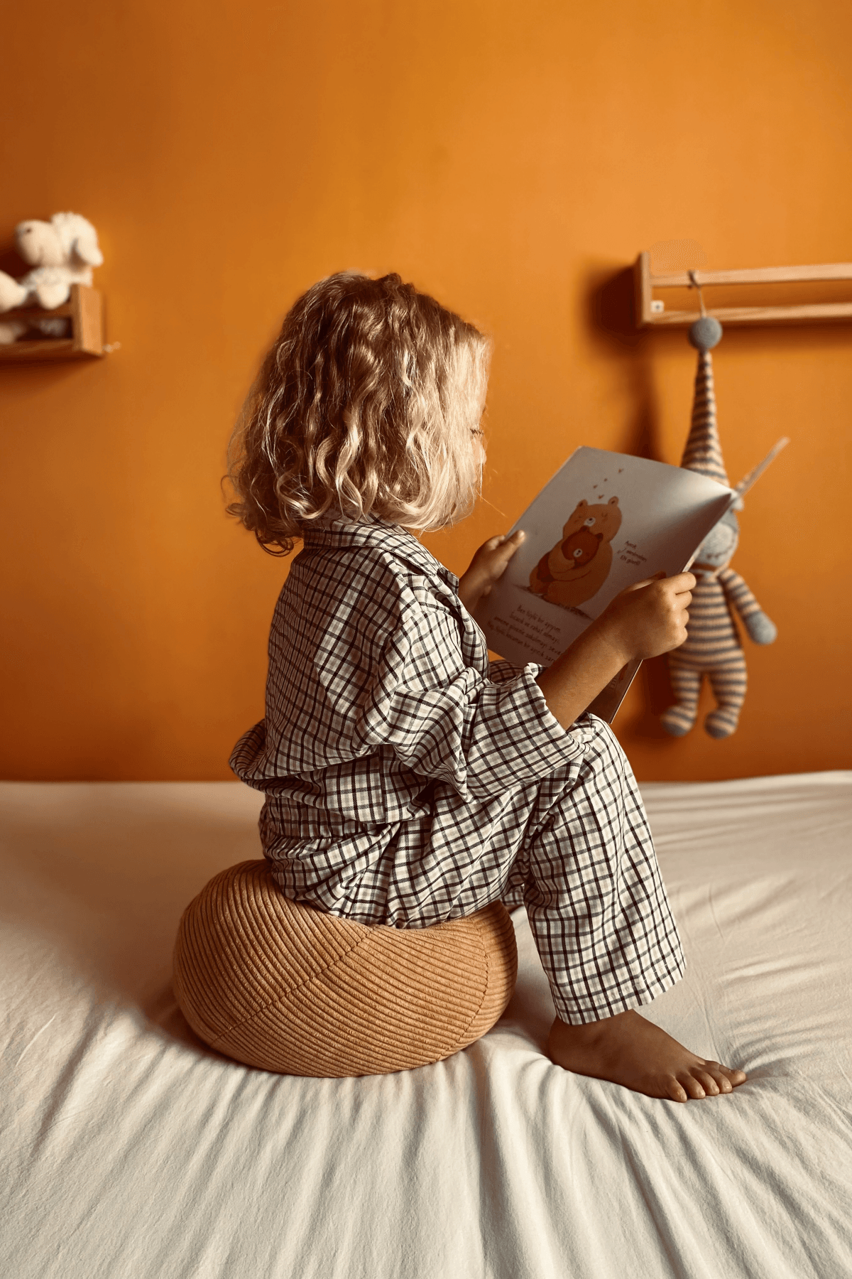 ÖNDEN DÜĞMELİ GRİ LACİVERT KARELİ UNISEX PİJAMA TAKIMI