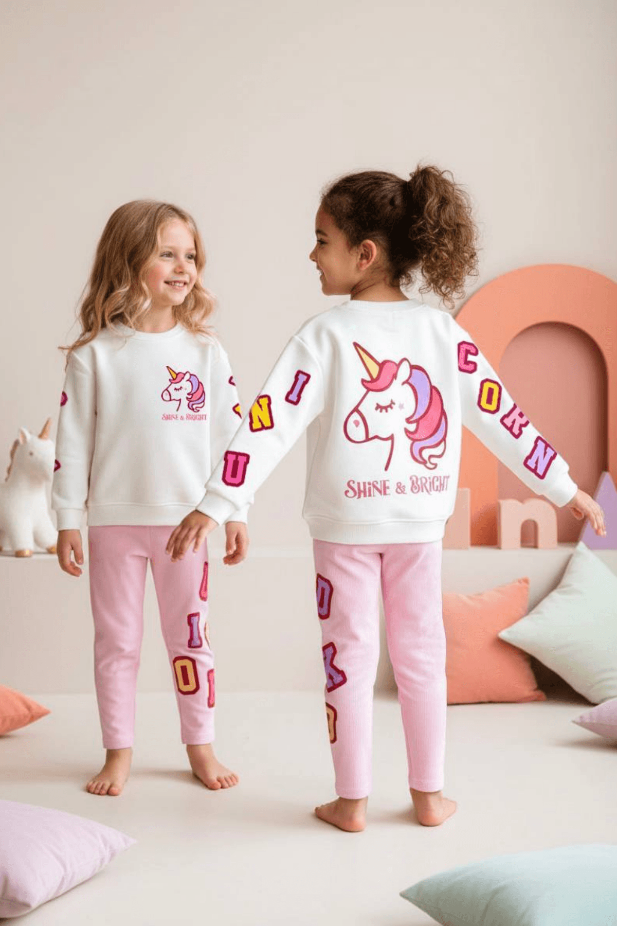 EKRU RENK UNICORN BASKILI KIZ ÇOCUK TAYTLI TAKIM