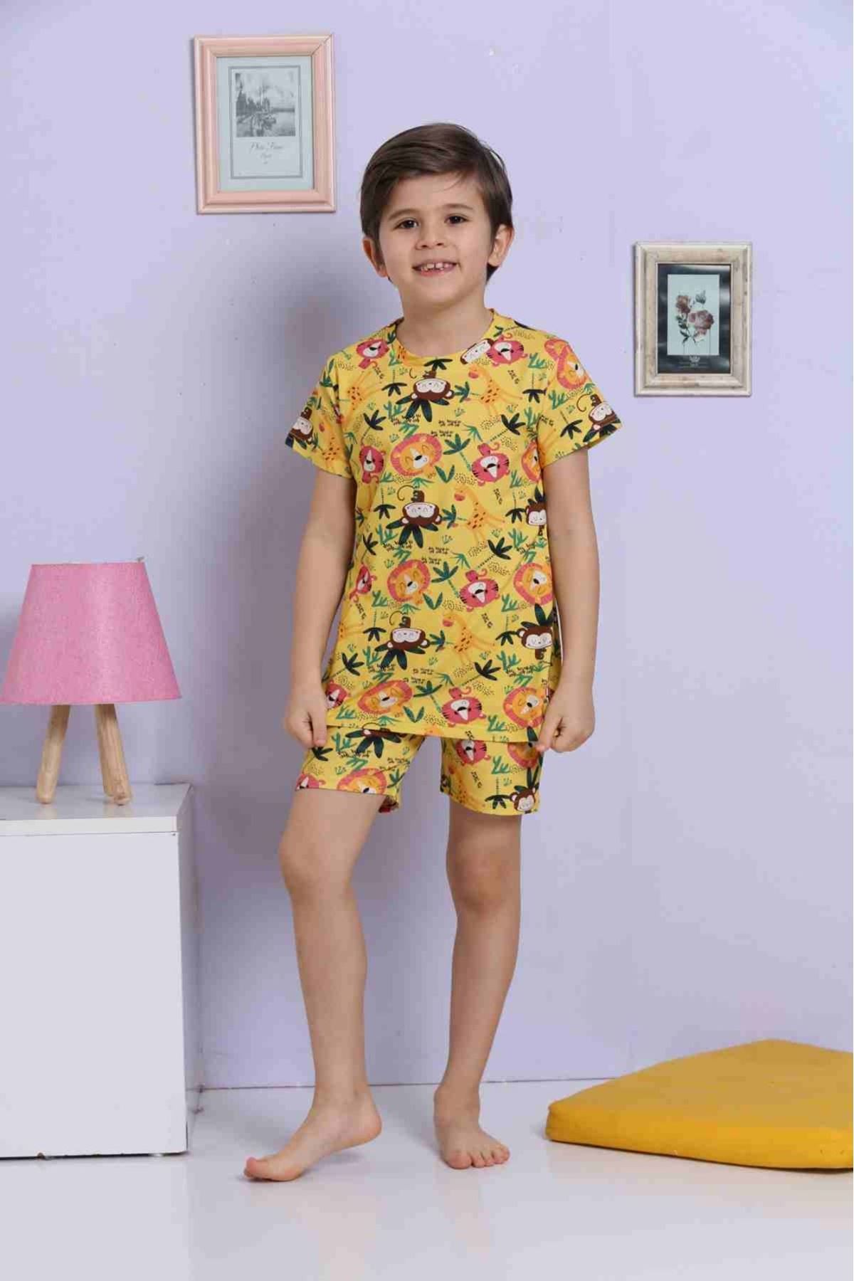 SARI ASLAN DESEN ERKEK ÇOCUK ŞORTLU PİJAMA TAKIMI