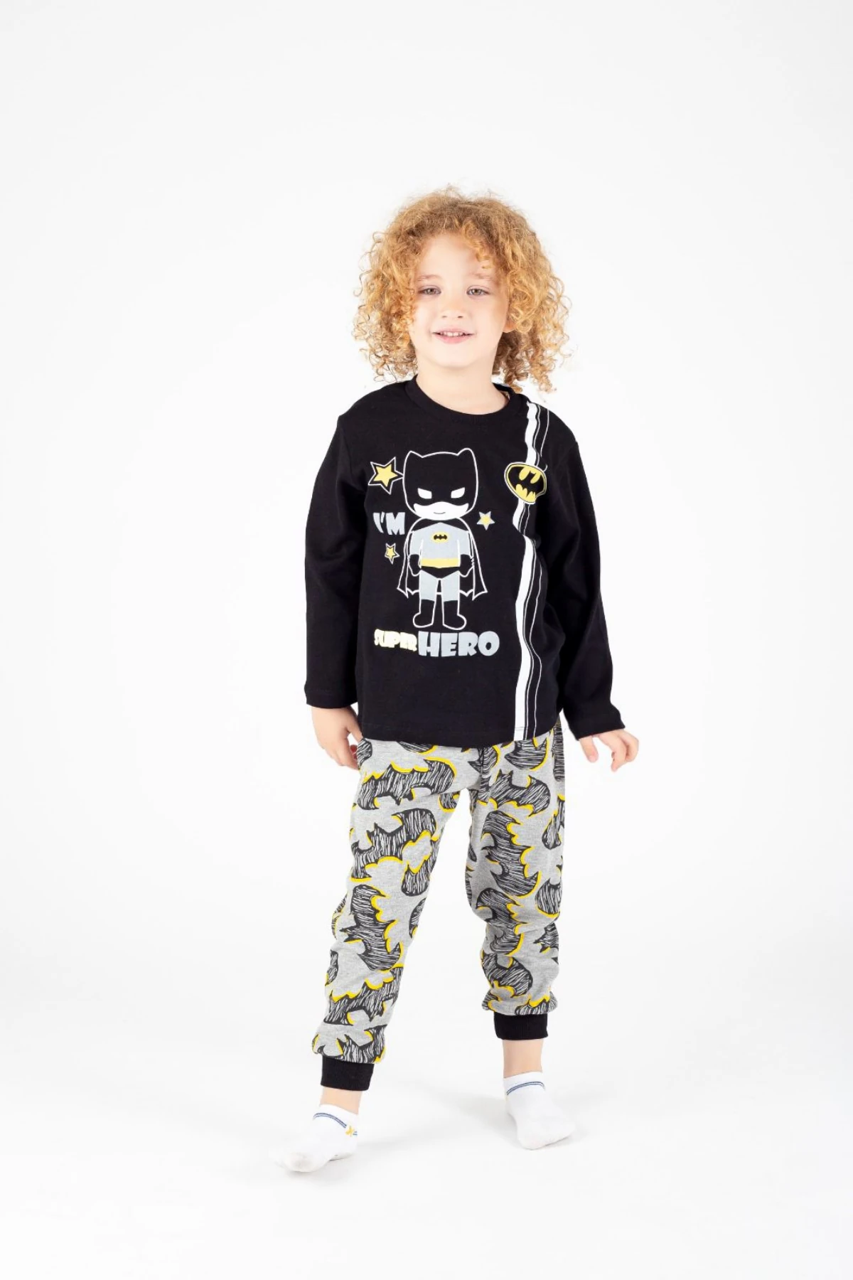 SİYAH RENK BATMAN BASKILI ERKEK ÇOCUK PİJAMA TAKIMI (AMSKE HEDİYELİ)