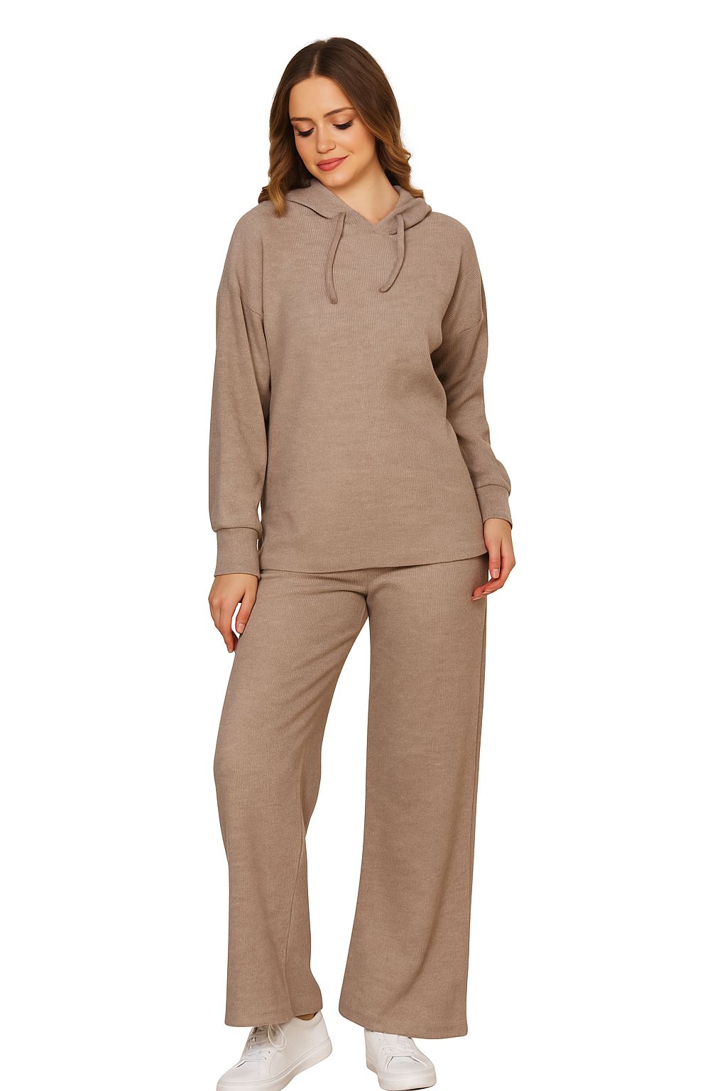 BEJ RENK KAPÜŞONLU KADIN EŞOFMAN TAKIMI 