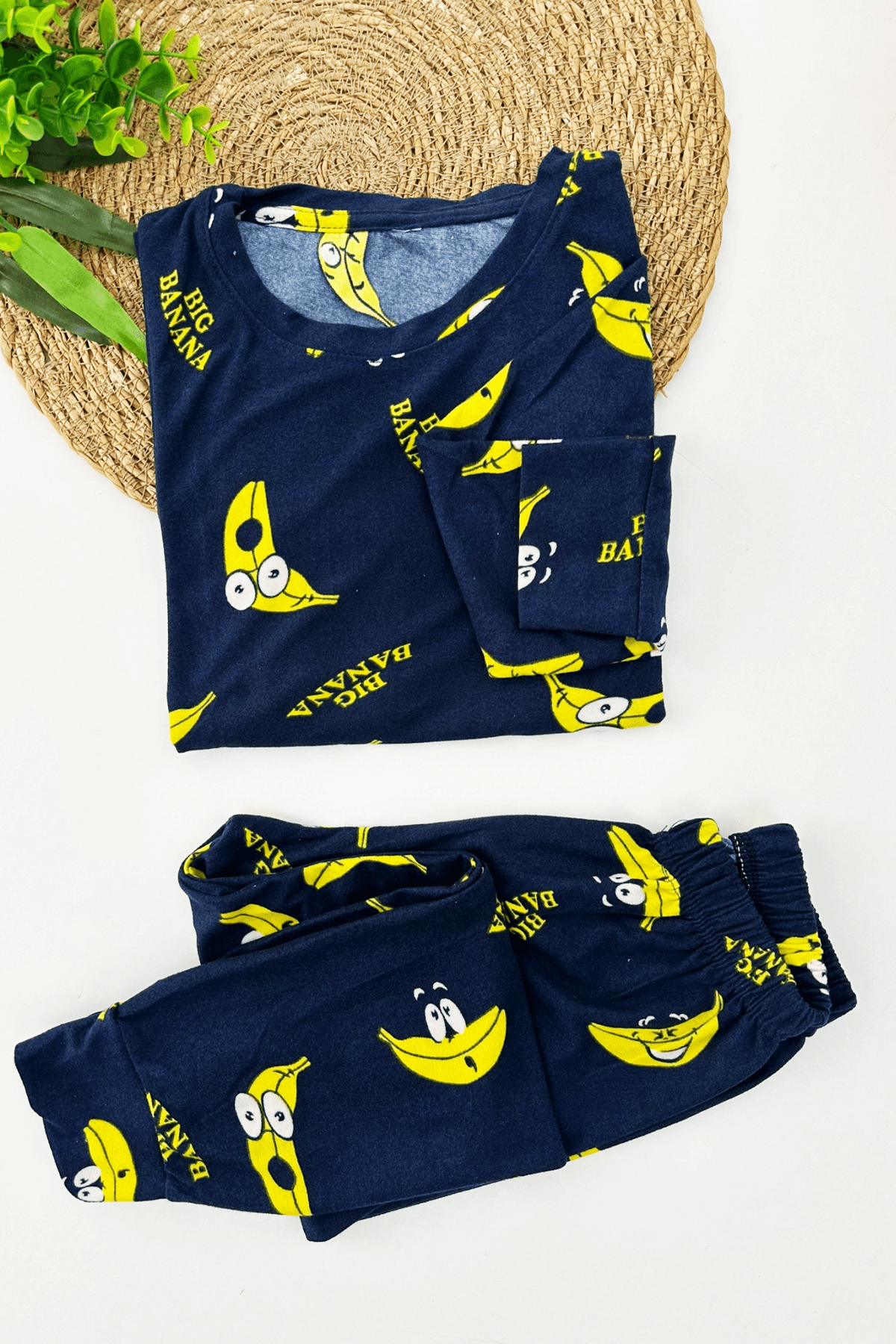 LACİVERT RENK MUZ DESEN SÜET KUMAŞ UNISEX PİJAMA TAKIMI