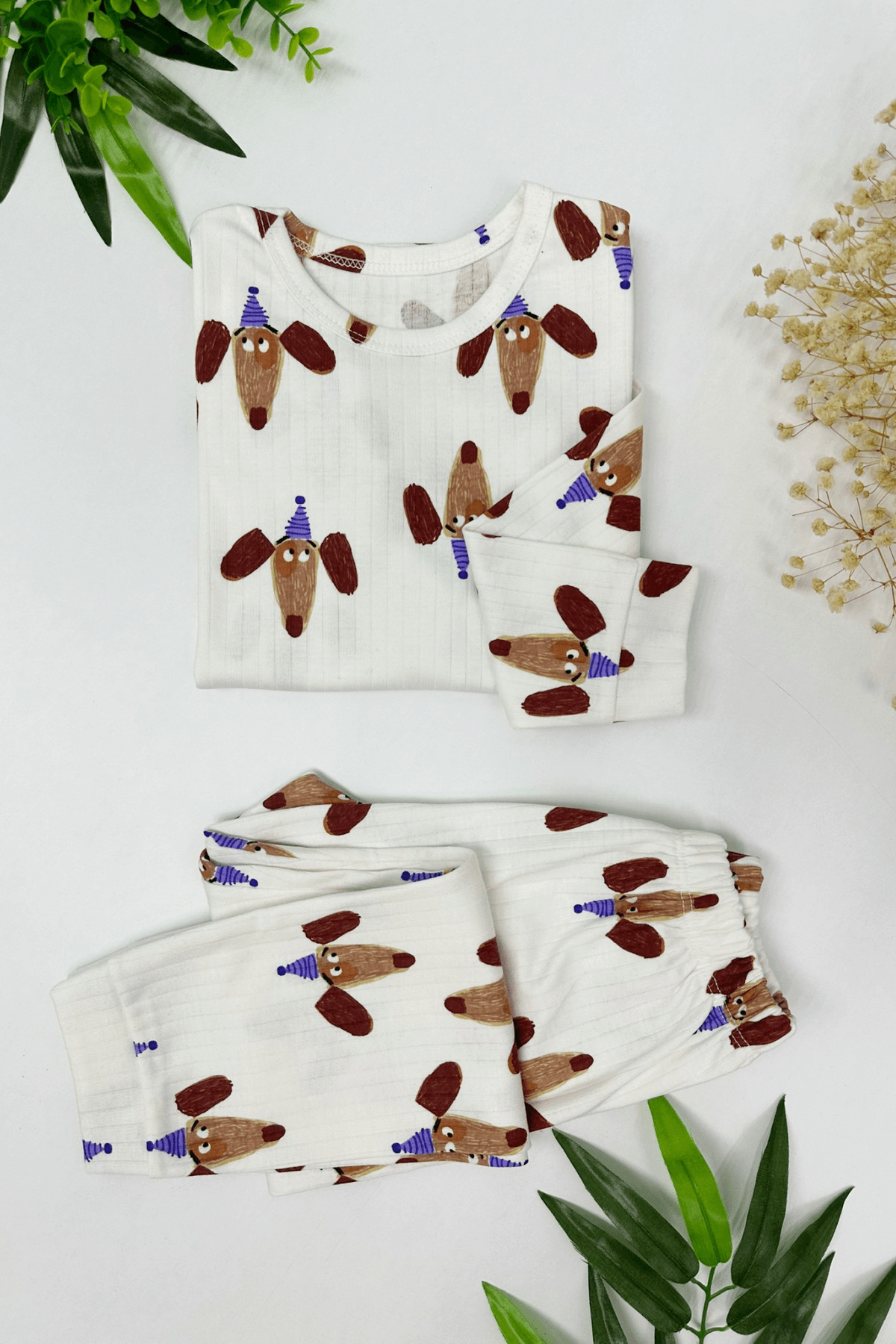 EKRU RENK KÖPEK DESEN UNISEX PİJAMA TAKIMI 