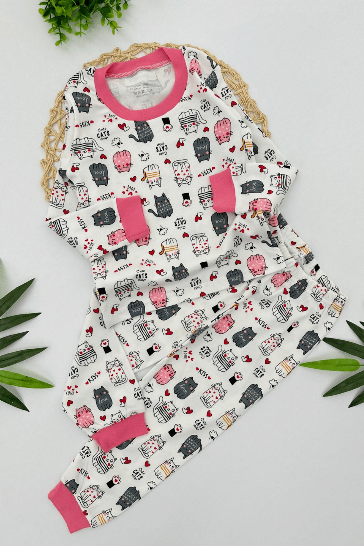 EKRU RENK KEDİ DESEN KIZ ÇOCUK PİJAMA TAKIMI