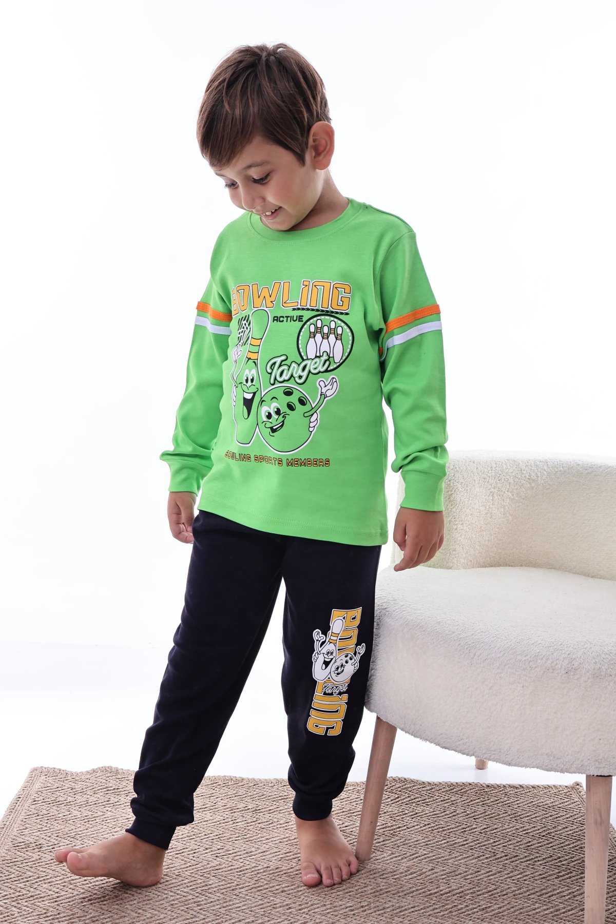 YEŞİL RENK BOWLİNG BASKILI ERKEK ÇOCUK PİJAMA TAKIMI