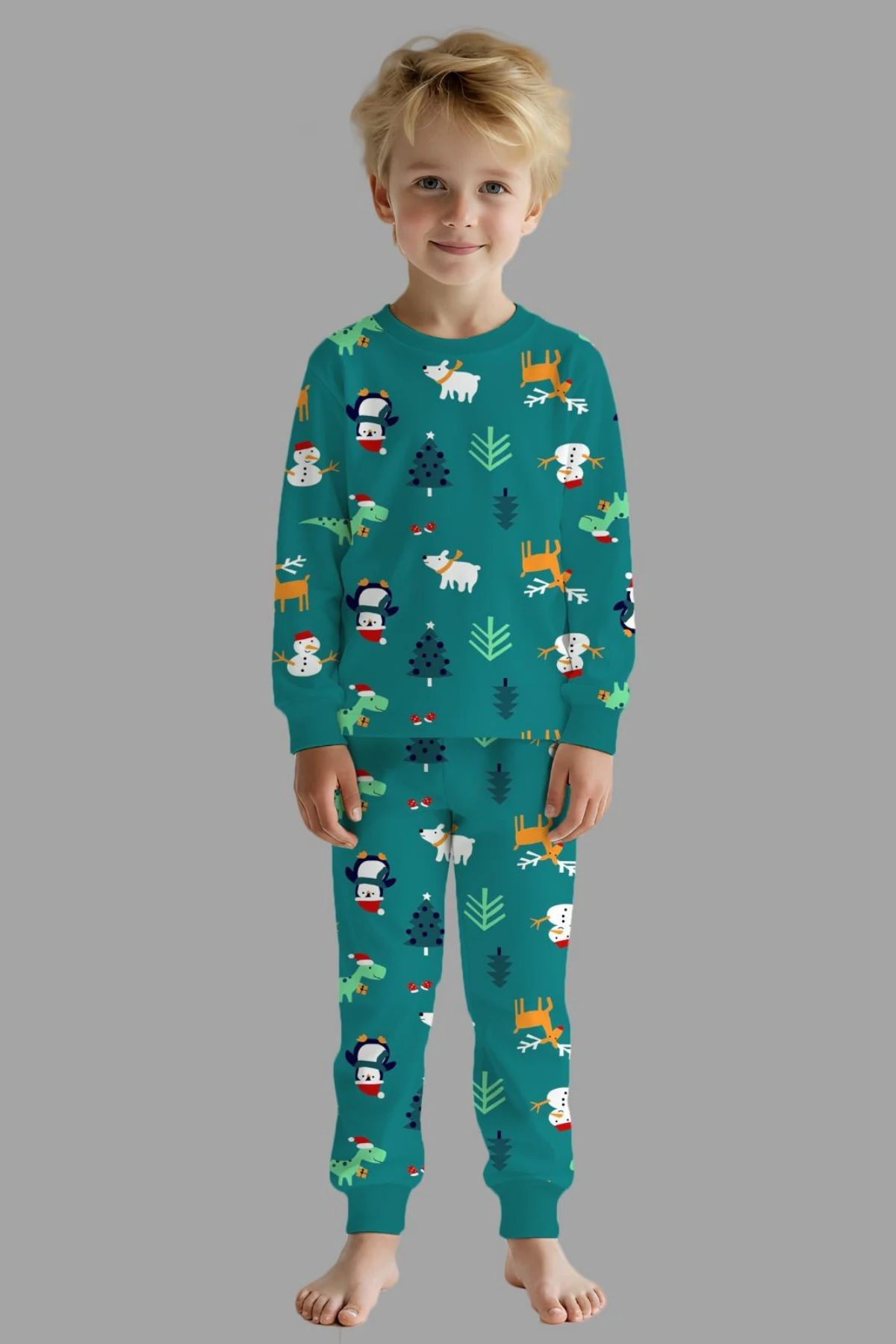 YEŞİL RENK YILBAŞI DESEN UNISEX PİJAMA TAKIMI