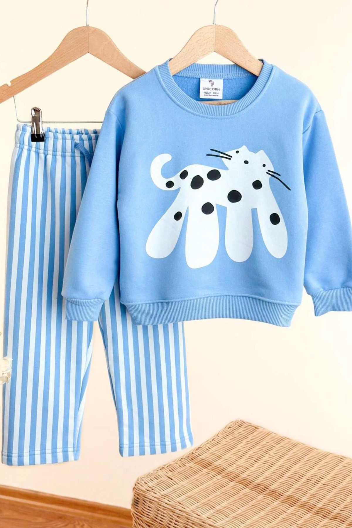 BUZ MAVİSİ KÖPEK BASKILI UNISEX ALT ÜST TAKIM