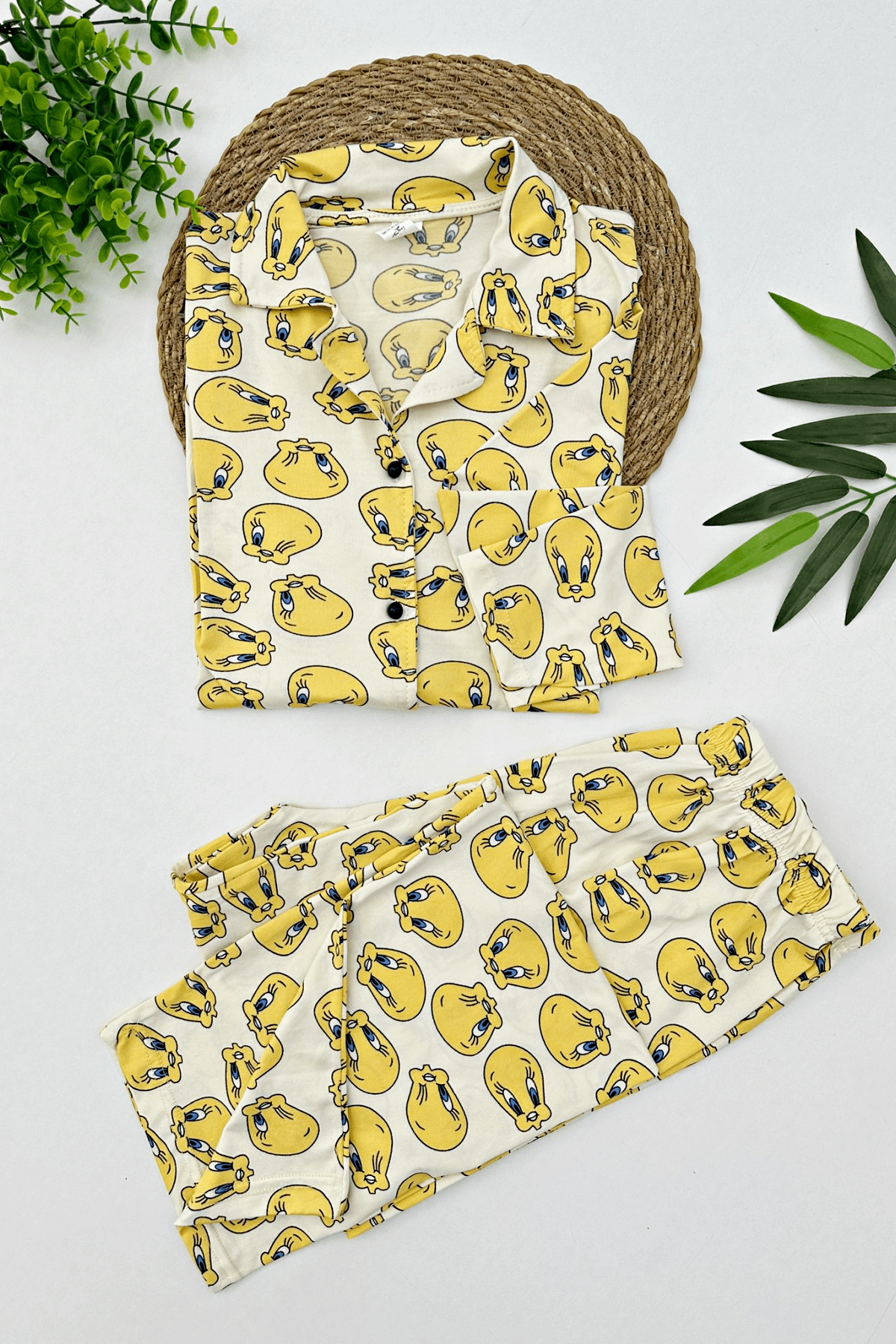 ÖNDEN DÜĞMELİ TWEETY DESEN UZUN KOL KADIN PİJAMA TAKIMI