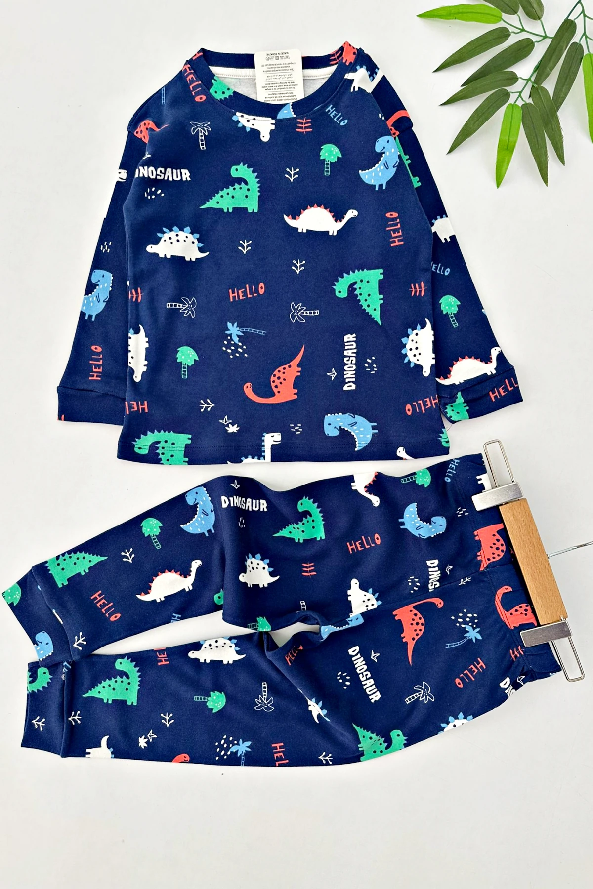 LACİVERT RENK DİNAZOR DESEN ERKEK ÇOCUK PİJAMA TAKIMI