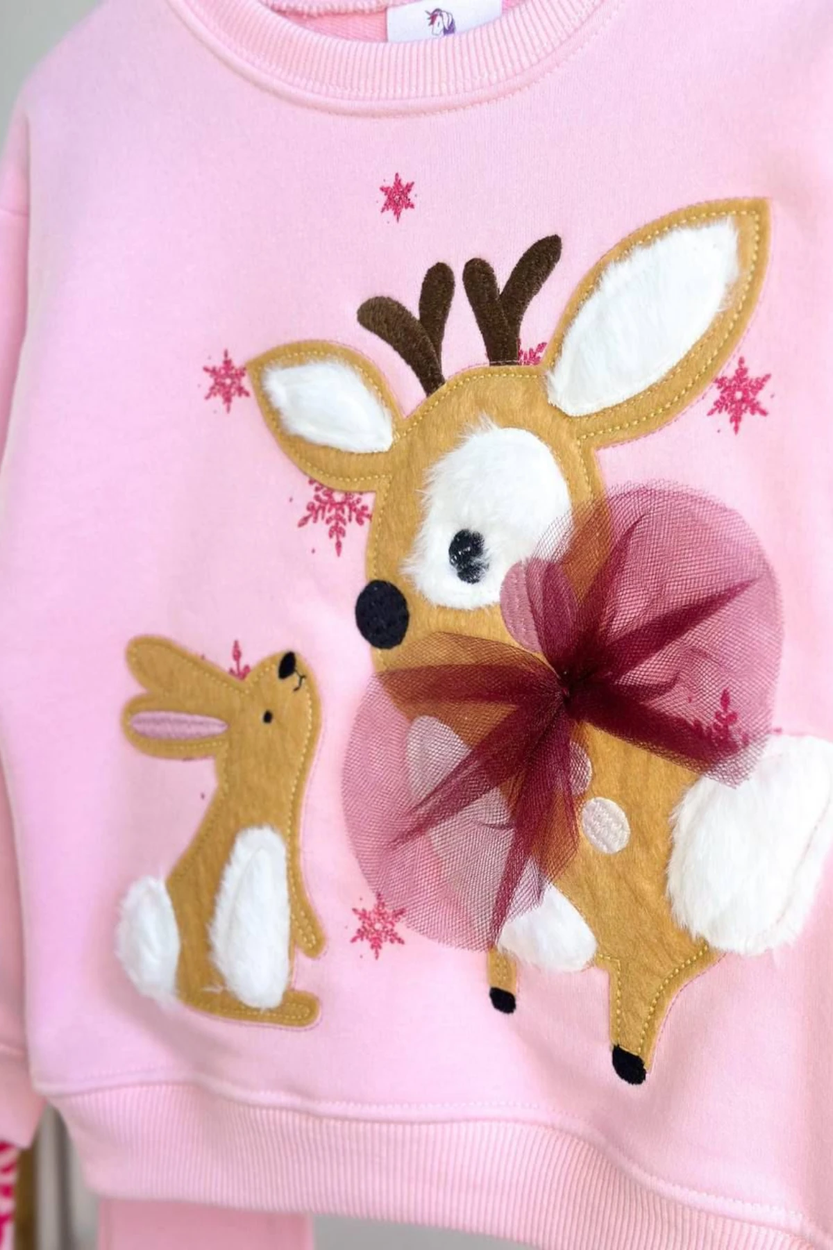 PEMBE RENK GEYİK NAKIŞLI KIZ ÇOCUK TAYTLI TAKIM