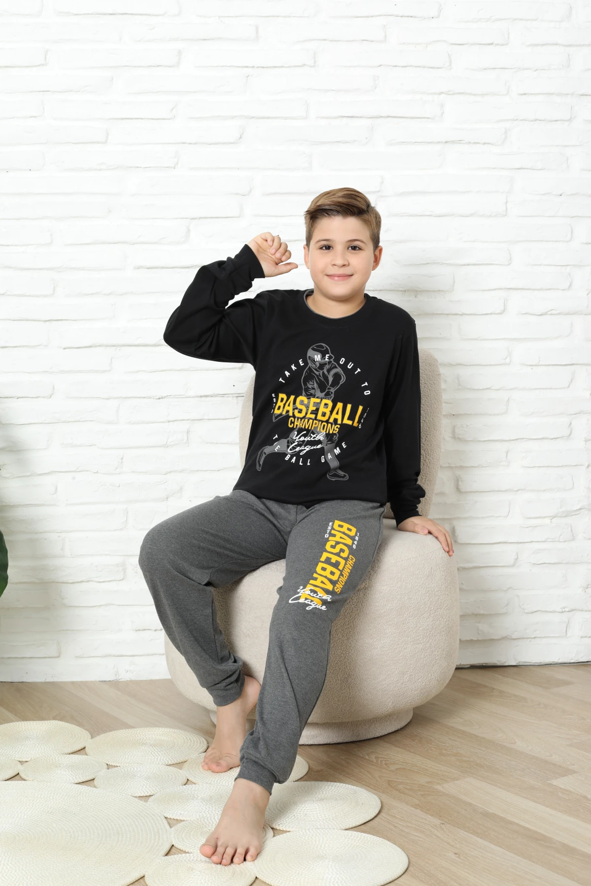 SİYAH RENK BASEBALL YAZILI ERKEK ÇOCUK PİJAMA TAKIMI