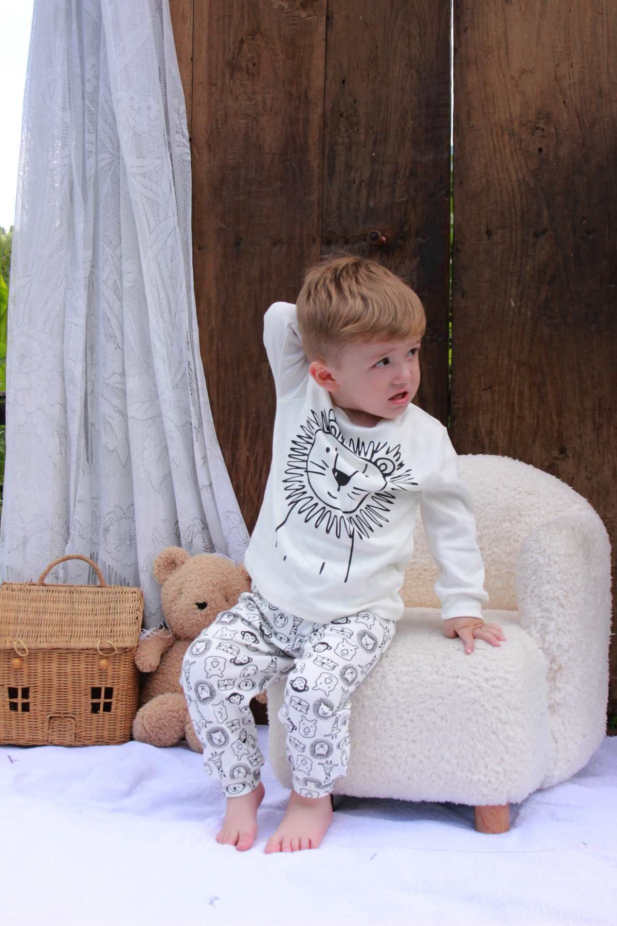 ASLAN DESEN PİJAMA TAKIMI BEYAZ
