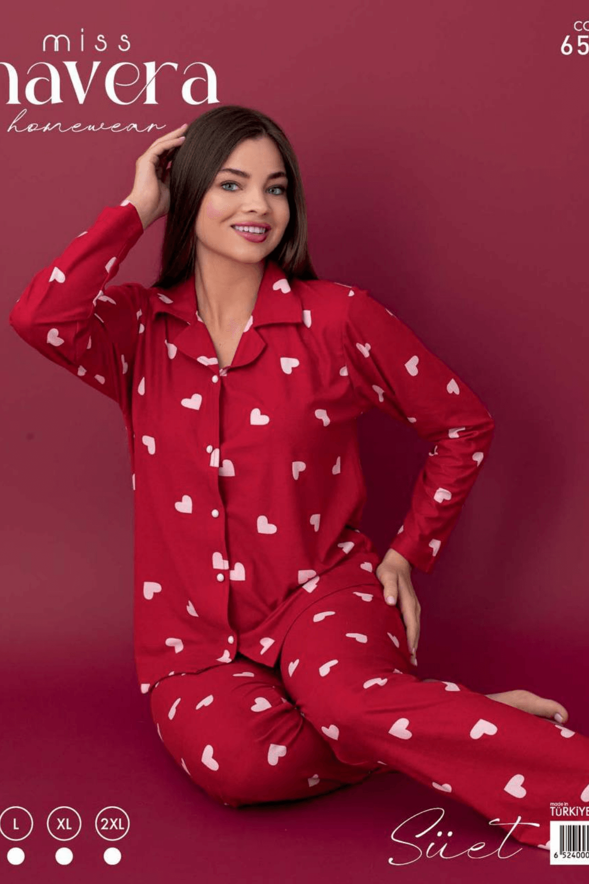 ÖNDEN DÜĞMELİ KIRMIZ RENK PUDRA KALP DESEN KADIN PİJAMA TAKIMI