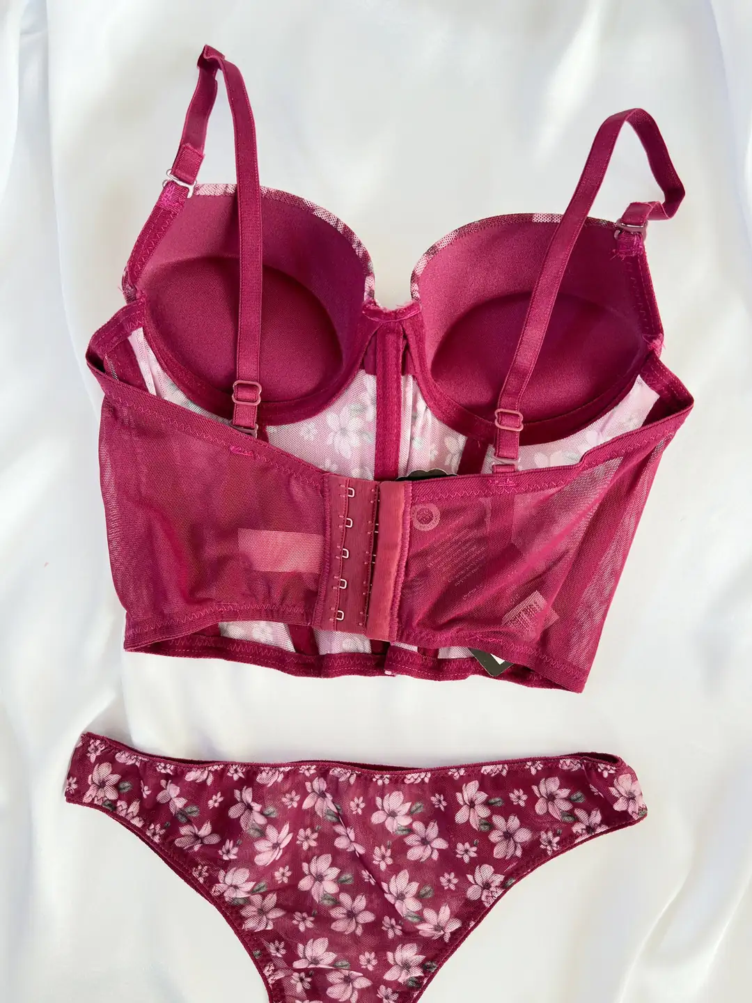 MÜRDÜM ÇİÇEKLİ BÜSTİYER TAKIMI