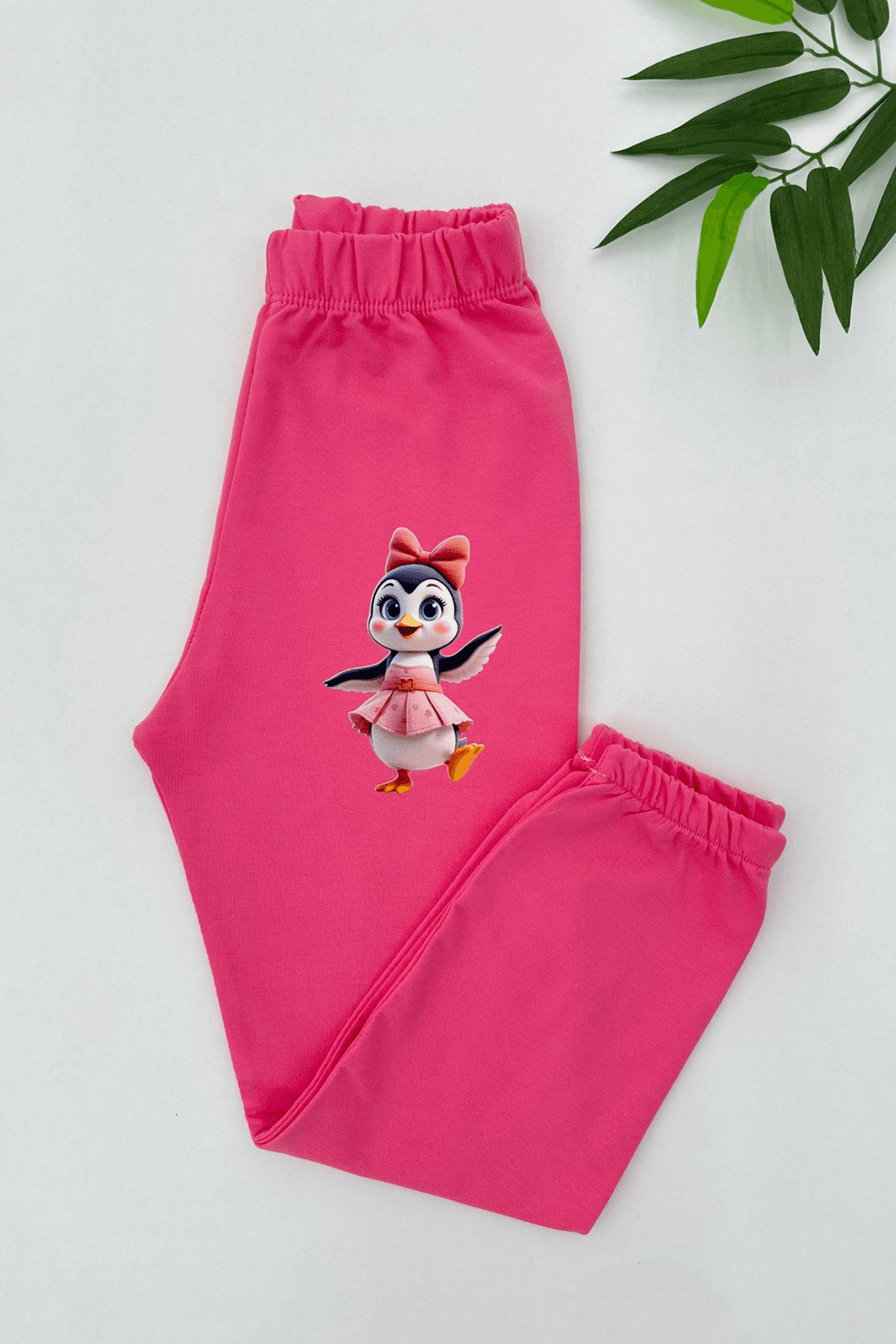KOYU PEMBE PENGUEN BASKILI KIZ ÇOCUK EŞOFMAN ALTI