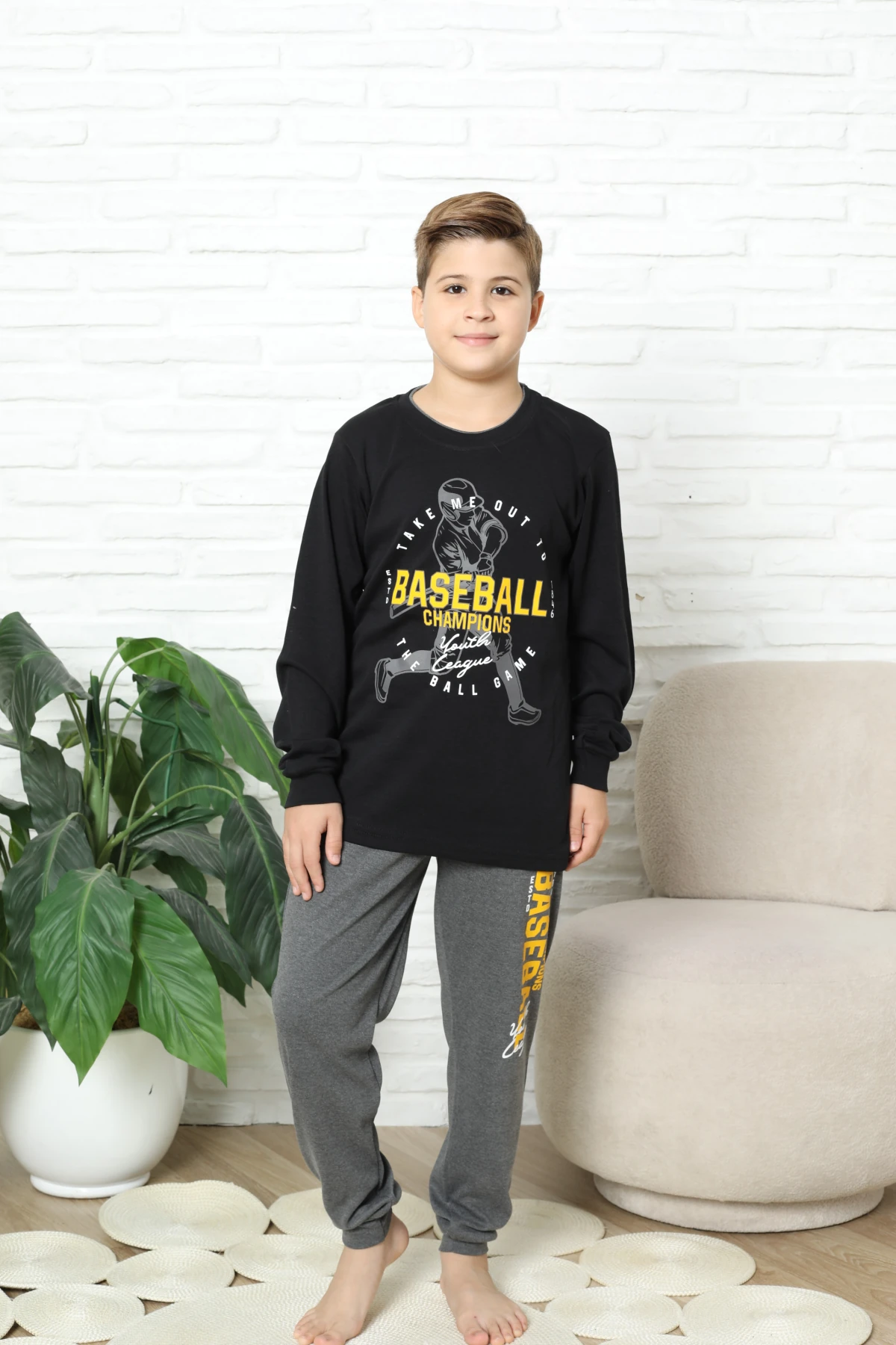 SİYAH RENK BASEBALL YAZILI ERKEK ÇOCUK PİJAMA TAKIMI