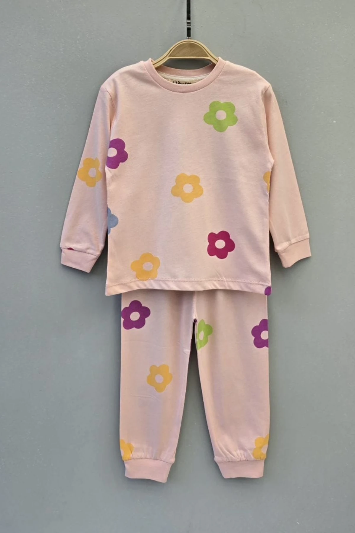 PUDRA ÇİÇEK DESEN KIZ BEBEK PİJAMA TAKIMI
