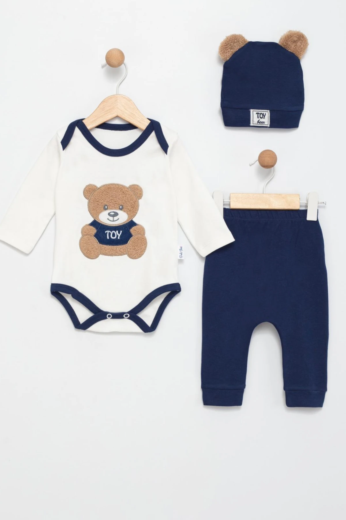 EKRU LACİVERT AYICIK NAKIŞLI ERKEK BEBEK ŞAPKALI ZIBIN SET