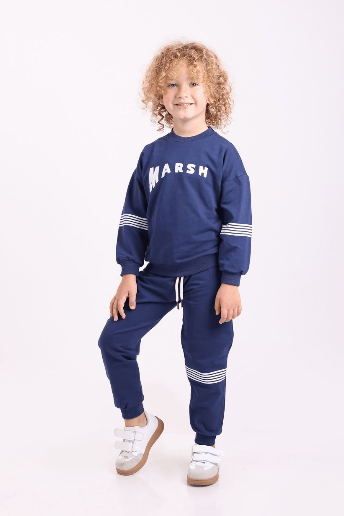 LACİVERT RENK YAZI BASKILI ERKEK ÇOCUK EŞOFMAN TAKIMI