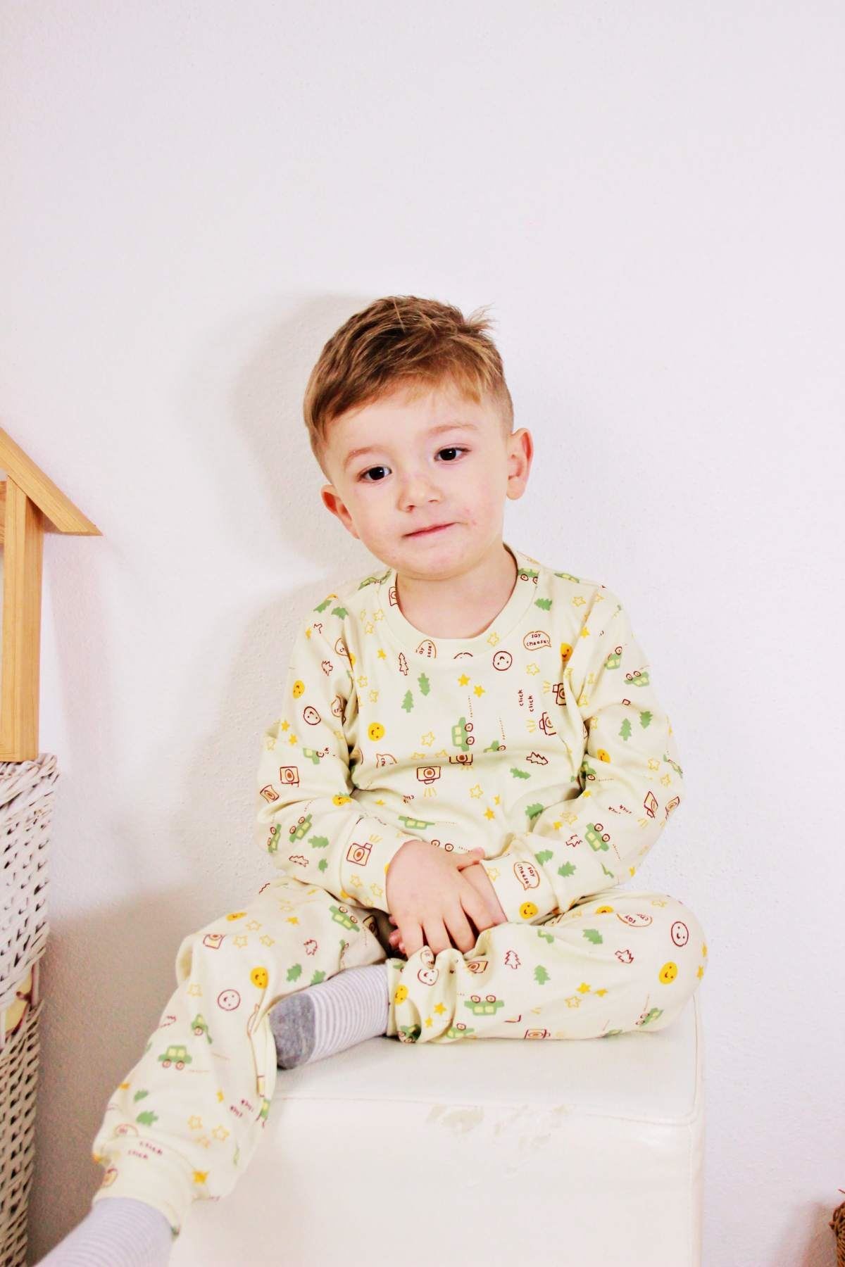 FOTOĞRAF MAKİNESİ DESEN PİJAMA TAKIMI