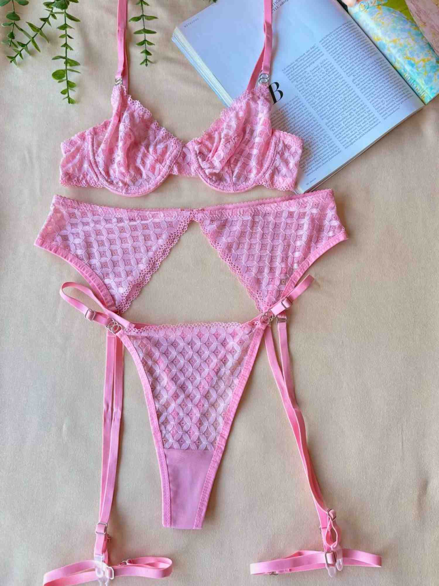 3'LÜ PEMBE RENK DANTELLİ JARTİYER TAKIM 3'LÜ PEMBE RENK DANTELLİ JARTİYER TAKIM 