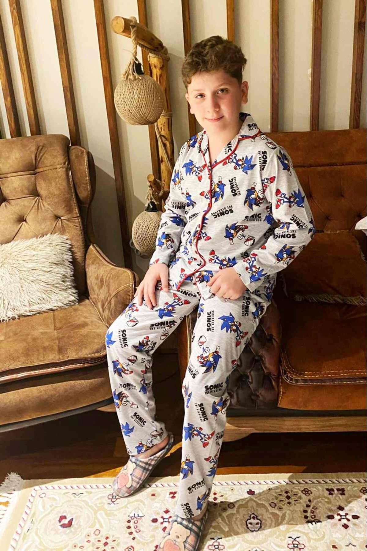 ÖNDEN DÜĞMELİ SONİC DESEN PİJAMA TAKIMI