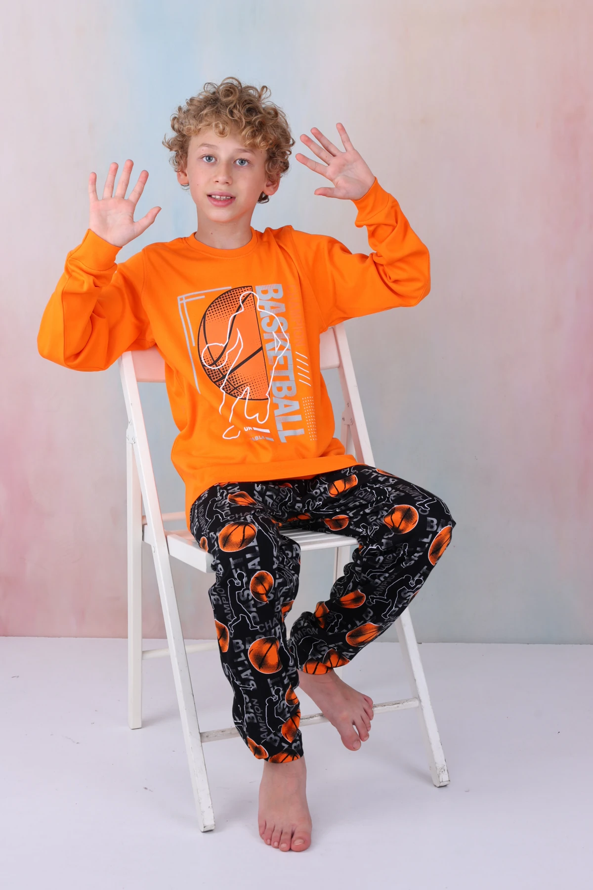 TURUNCU RENK BASKETBOL BASKILI ERKEK ÇOCUK PİJAMA TAKIMI