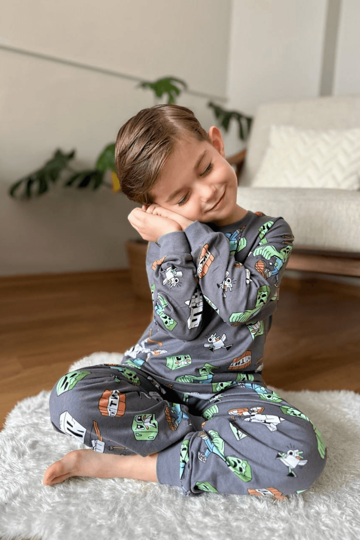 FÜME RENK MİNECRAFT DESEN ERKEK ÇOCUK PİJAMA TAKIMI