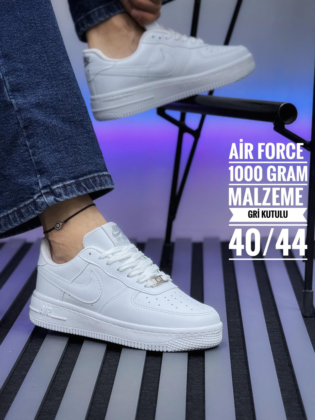 Air Force Low Unisex Sneaker
